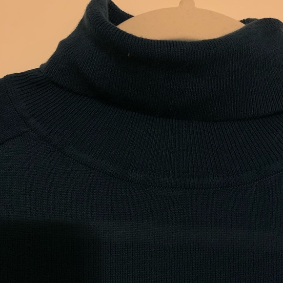 Blue H&M turtleneck - Picture 3 of 5